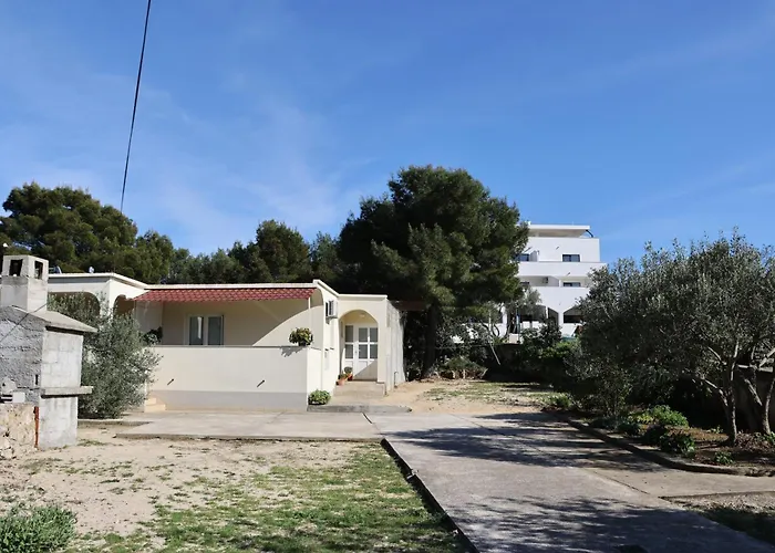 Apartment Zlatko Jezera